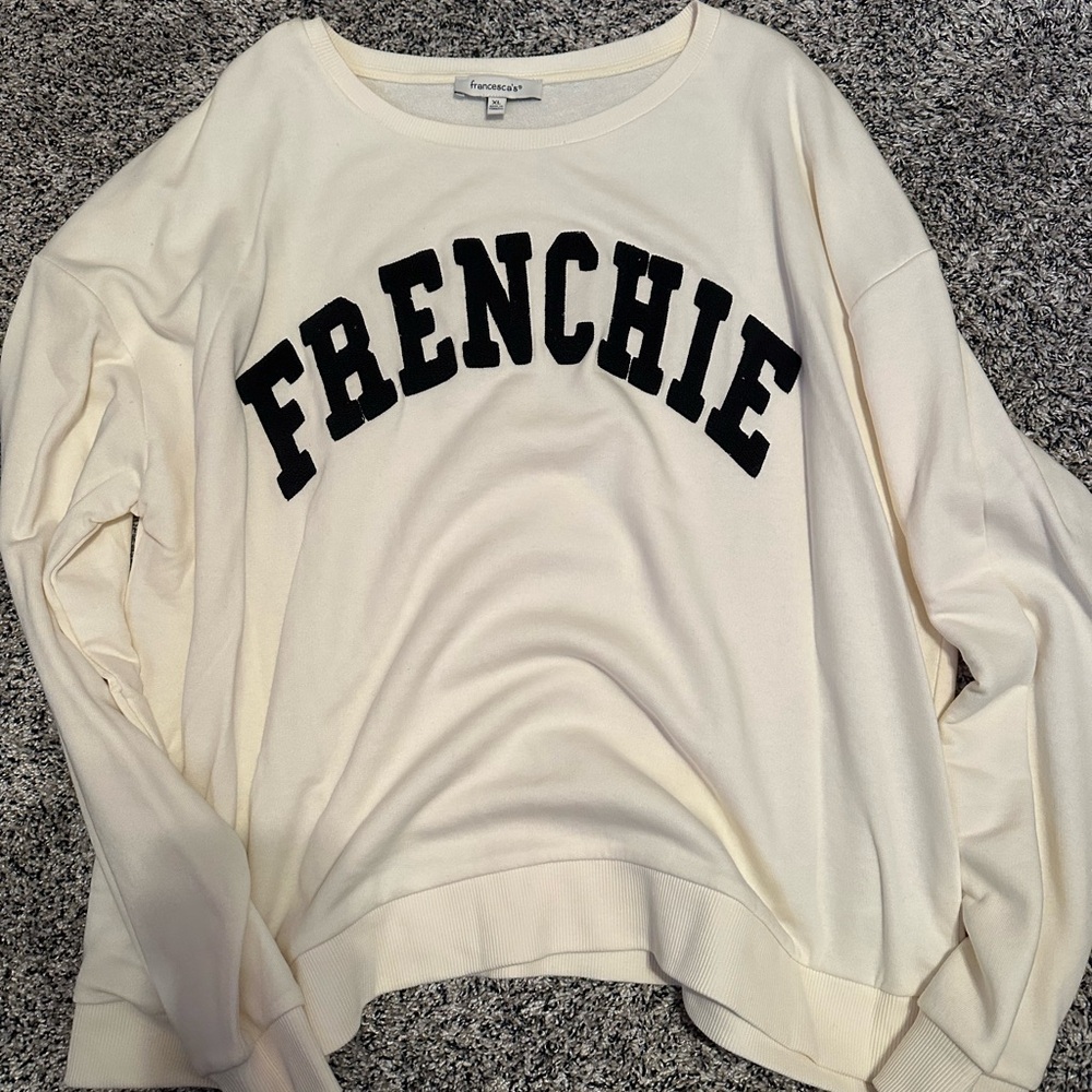 Francesca's Collections Cream Sweatshirt